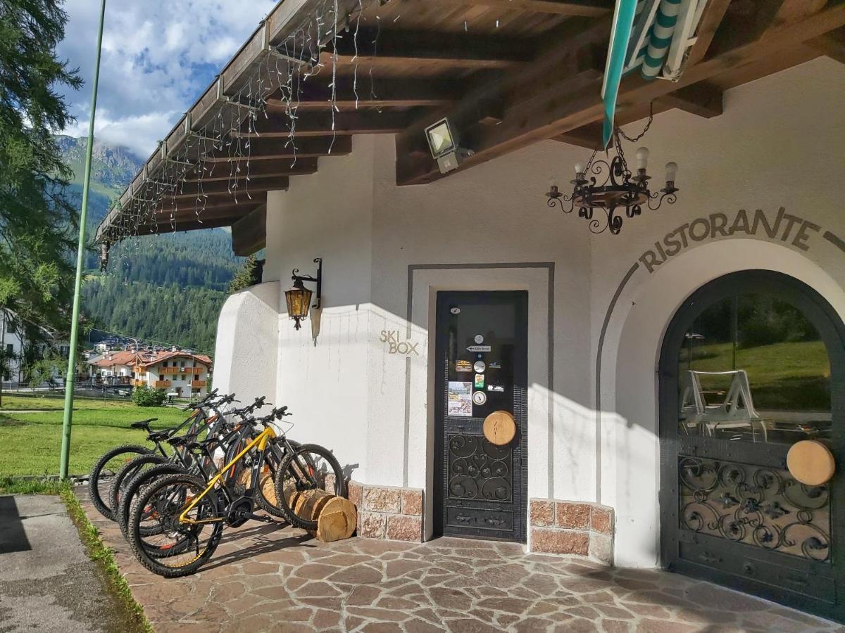 Albergo Scoiattolo Falcade Eksteriør bilde