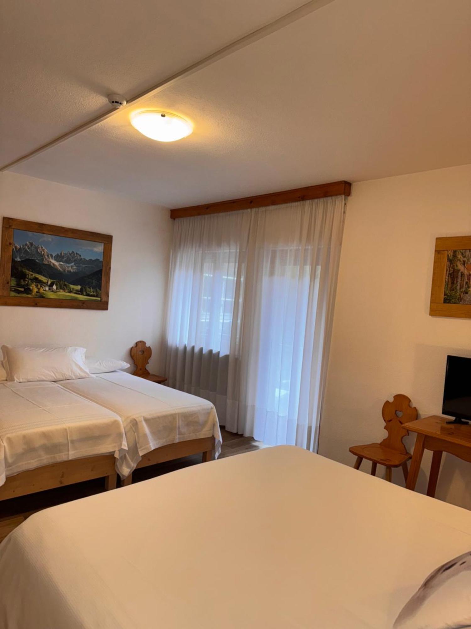 Albergo Scoiattolo Falcade Eksteriør bilde